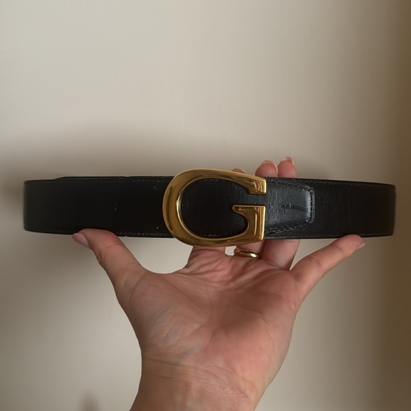 Gucci Vintage leather reversible belt. Some runs on the black side of it. XS/S - Picture 3 of 3
